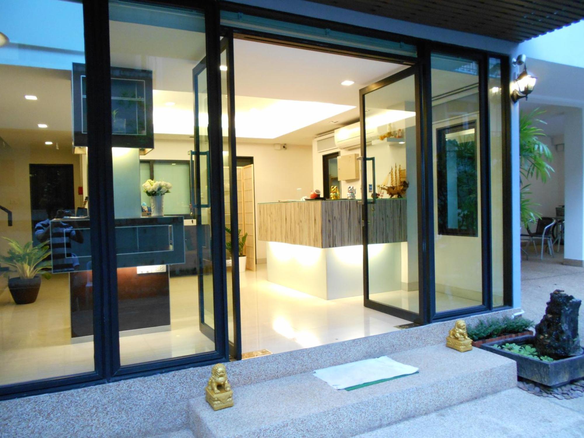 Bb Boutique Mansion Hotel Bangkok Exterior photo